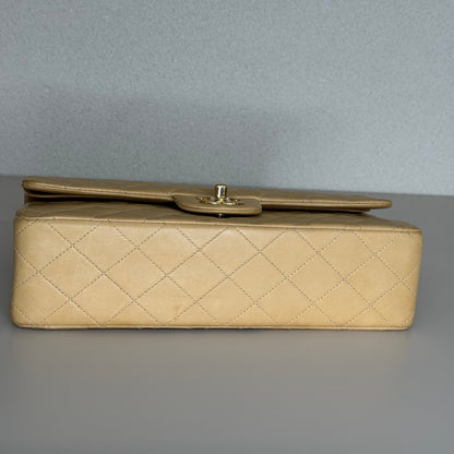 Chanel Classique A01112 - Beige