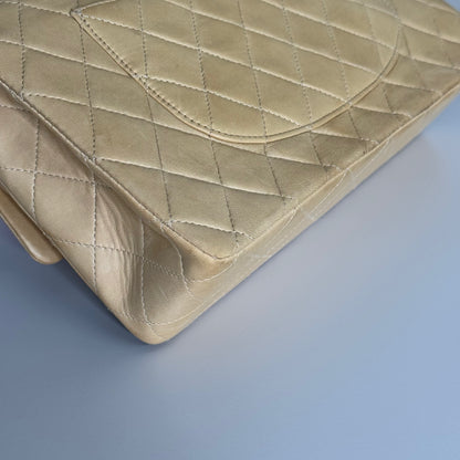 Chanel Classique A01112 - Beige