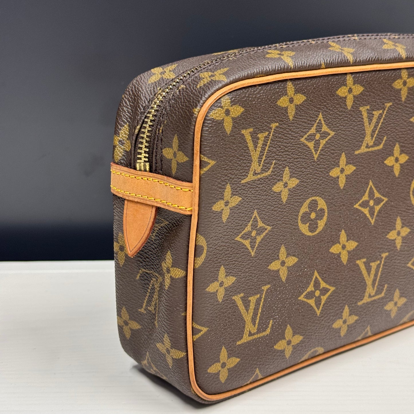 Louis Vuitton Compiègne