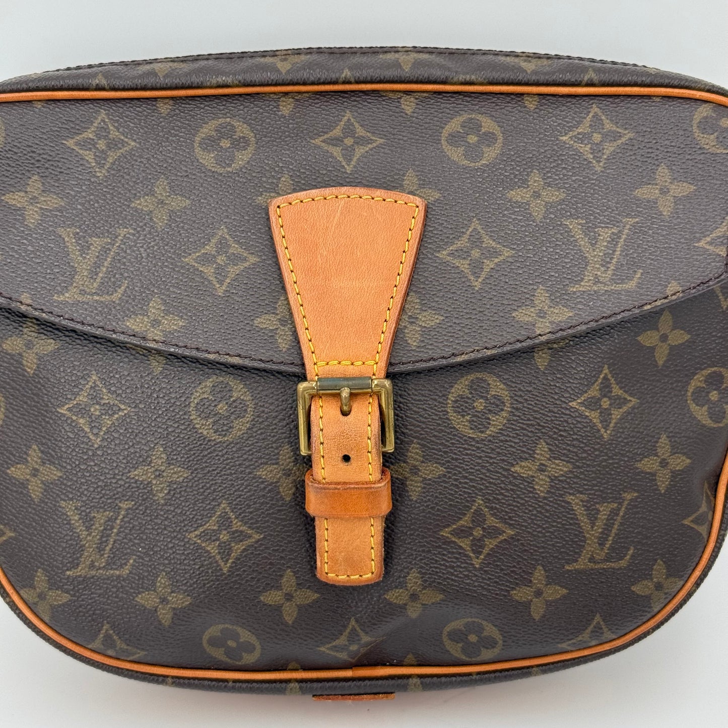 Louis Vuitton Jeune fille
