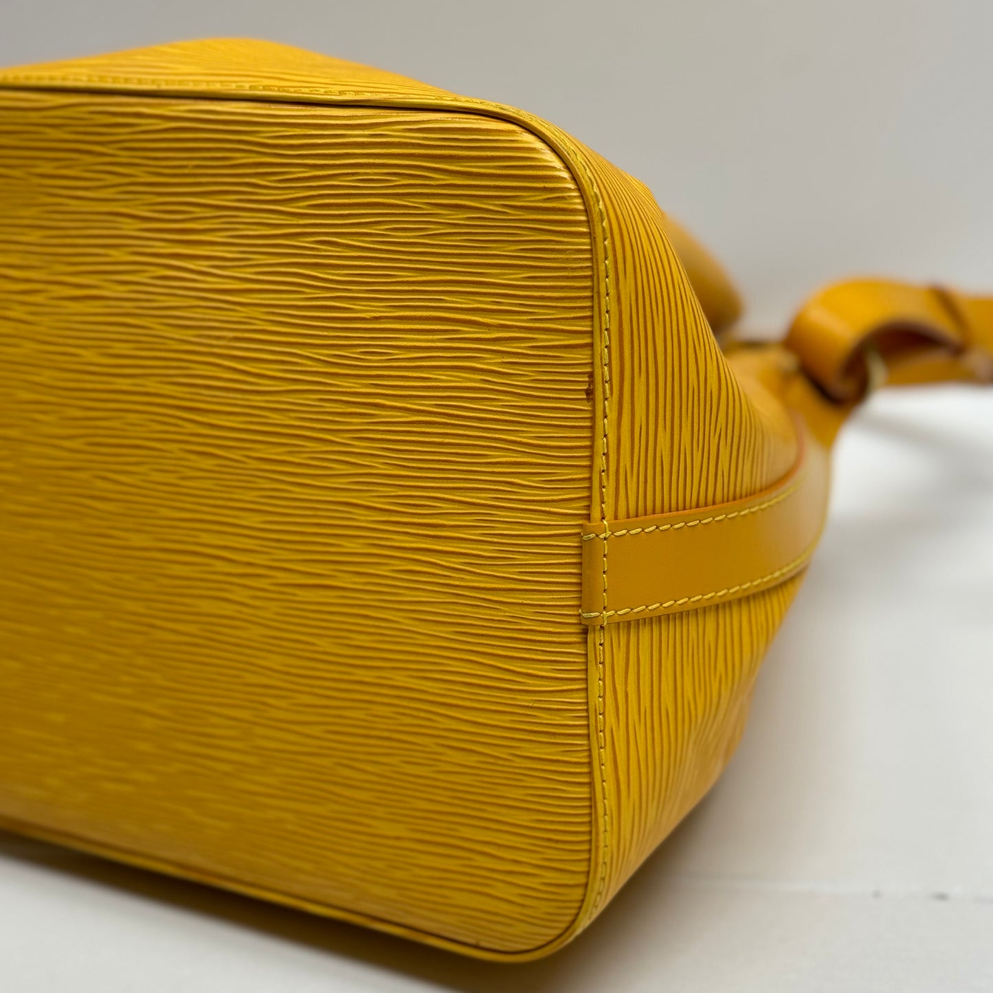 Sac Noé Épi Jaune Louis Vuitton