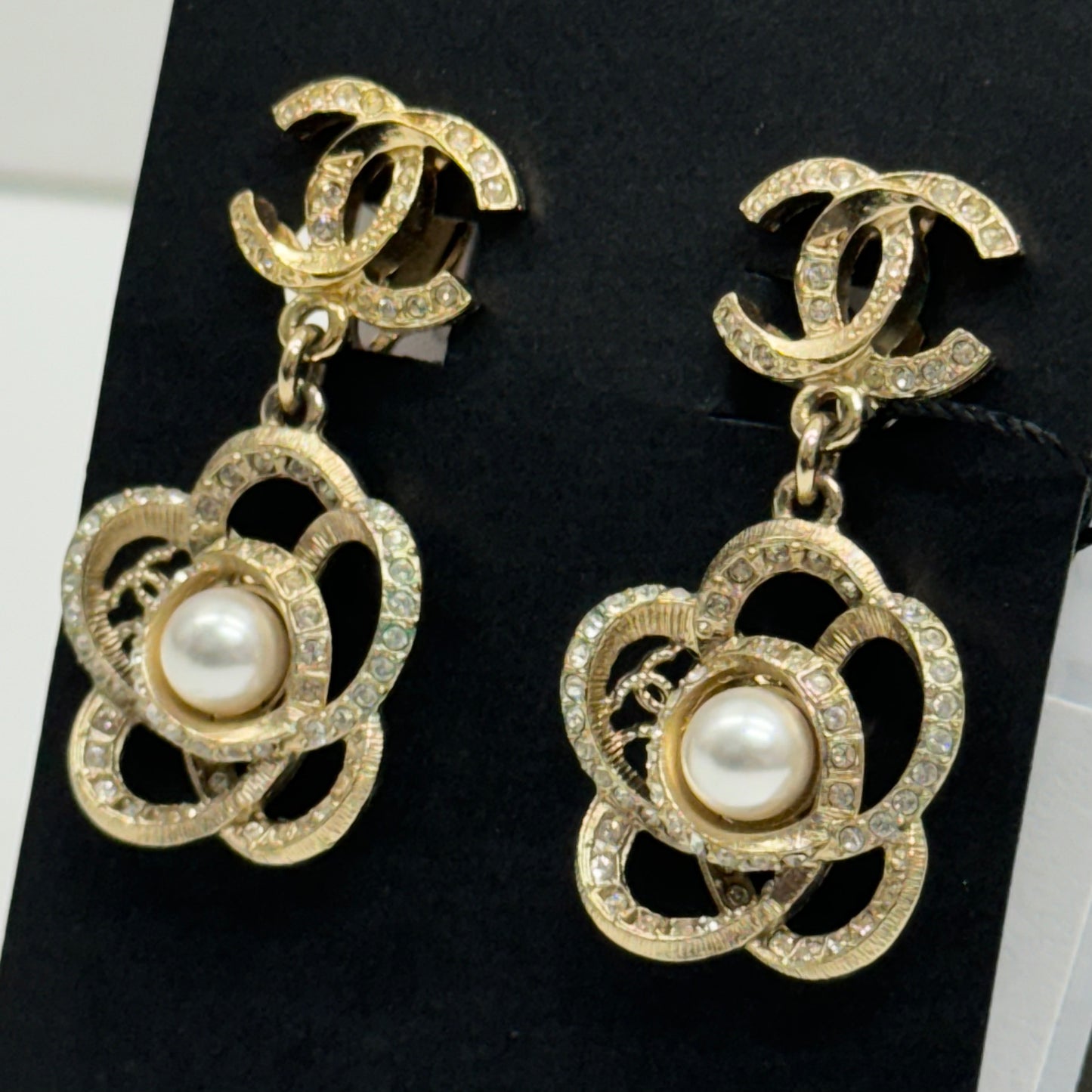 Pendants d'oreilles Chanel