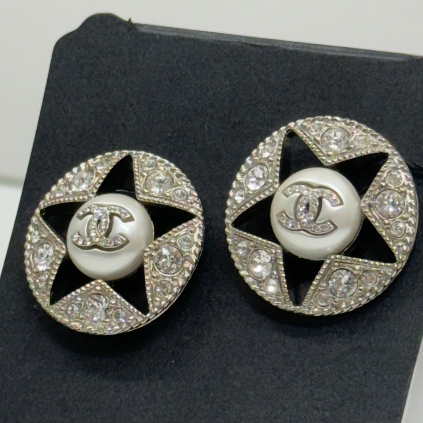 Boucles d'oreilles Chanel