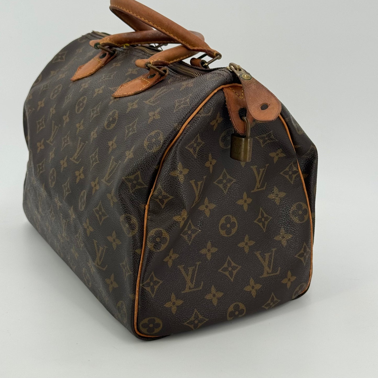 Louis Vuitton Speedy 35