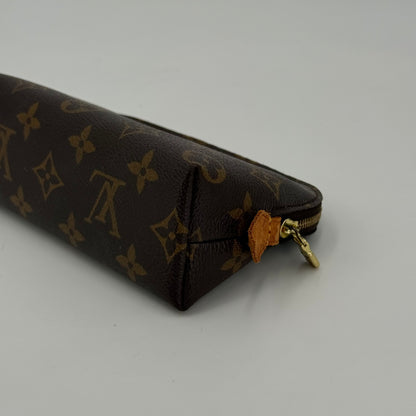 Louis Vuitton pochette cosmétiques