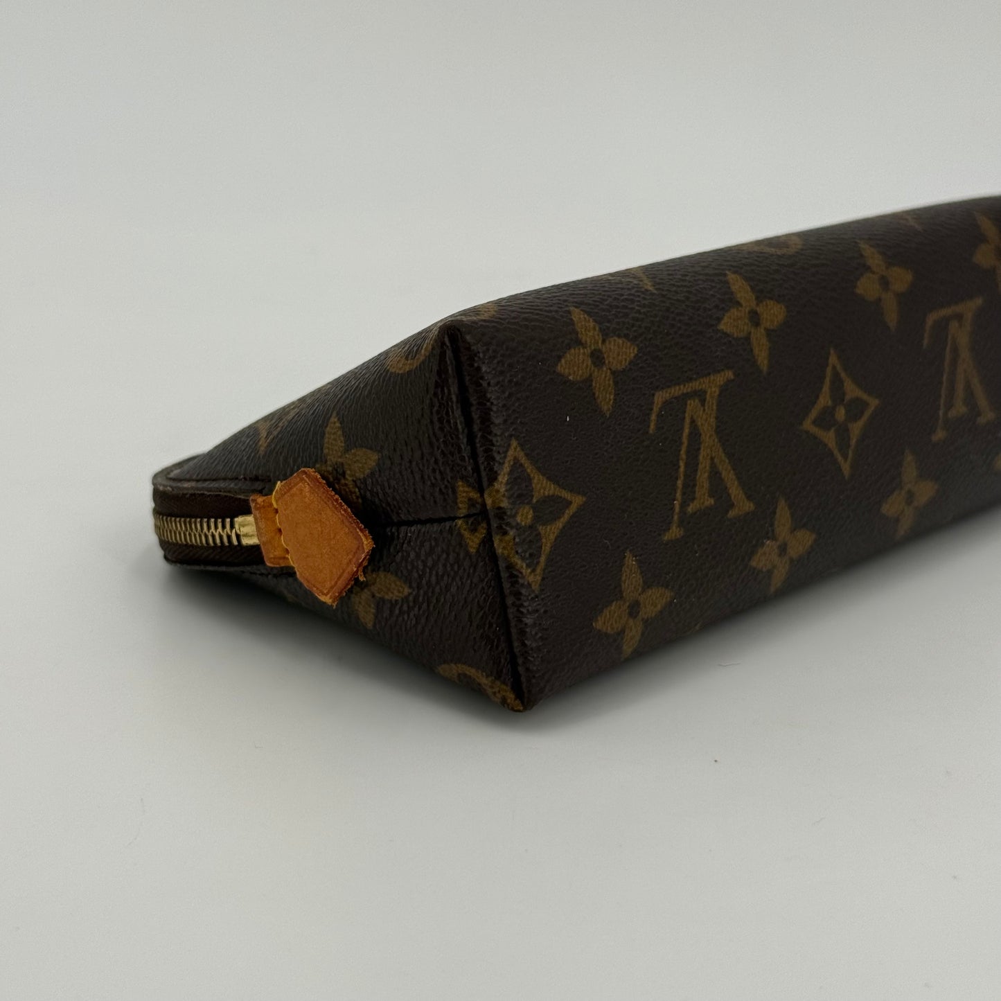 Louis Vuitton pochette cosmétiques