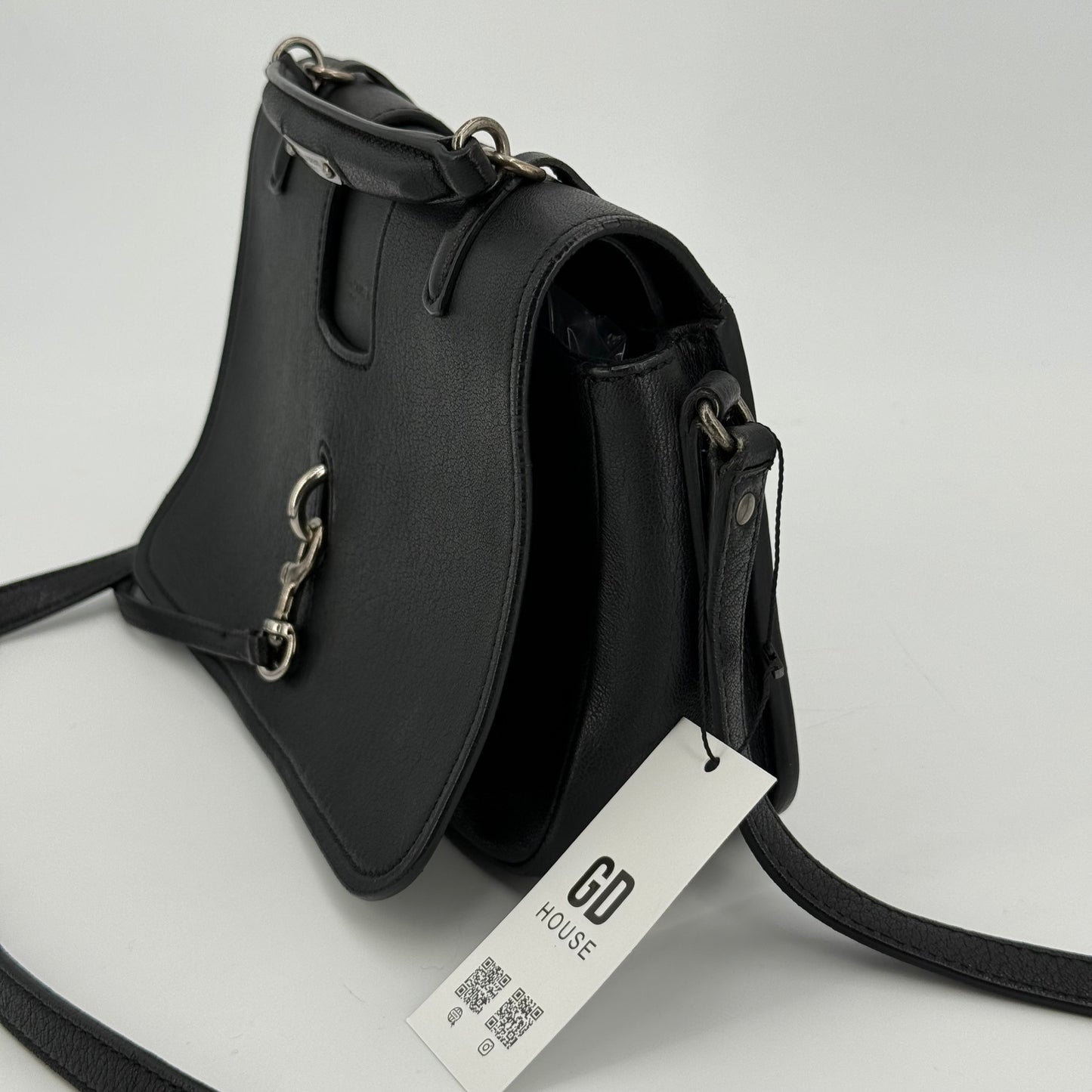 Yves Saint-Laurent Charlotte