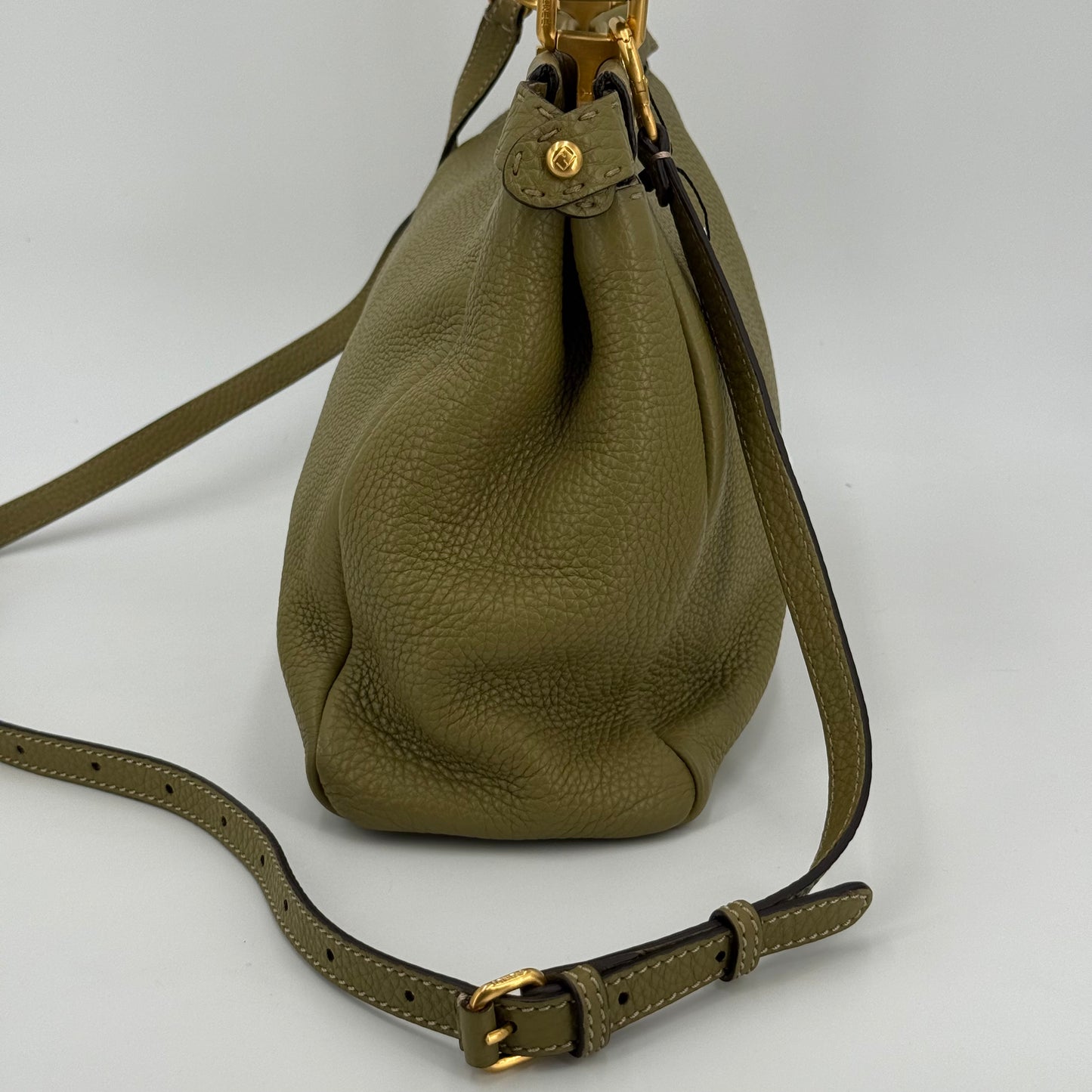 Fendi peekaboo selleria kaki