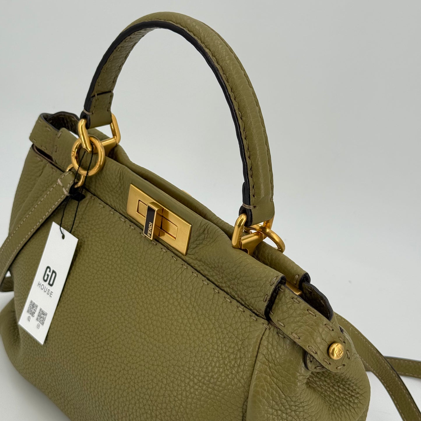 Fendi peekaboo selleria kaki