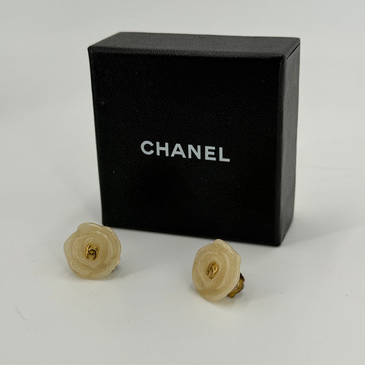 Chanel Clips Camélia
