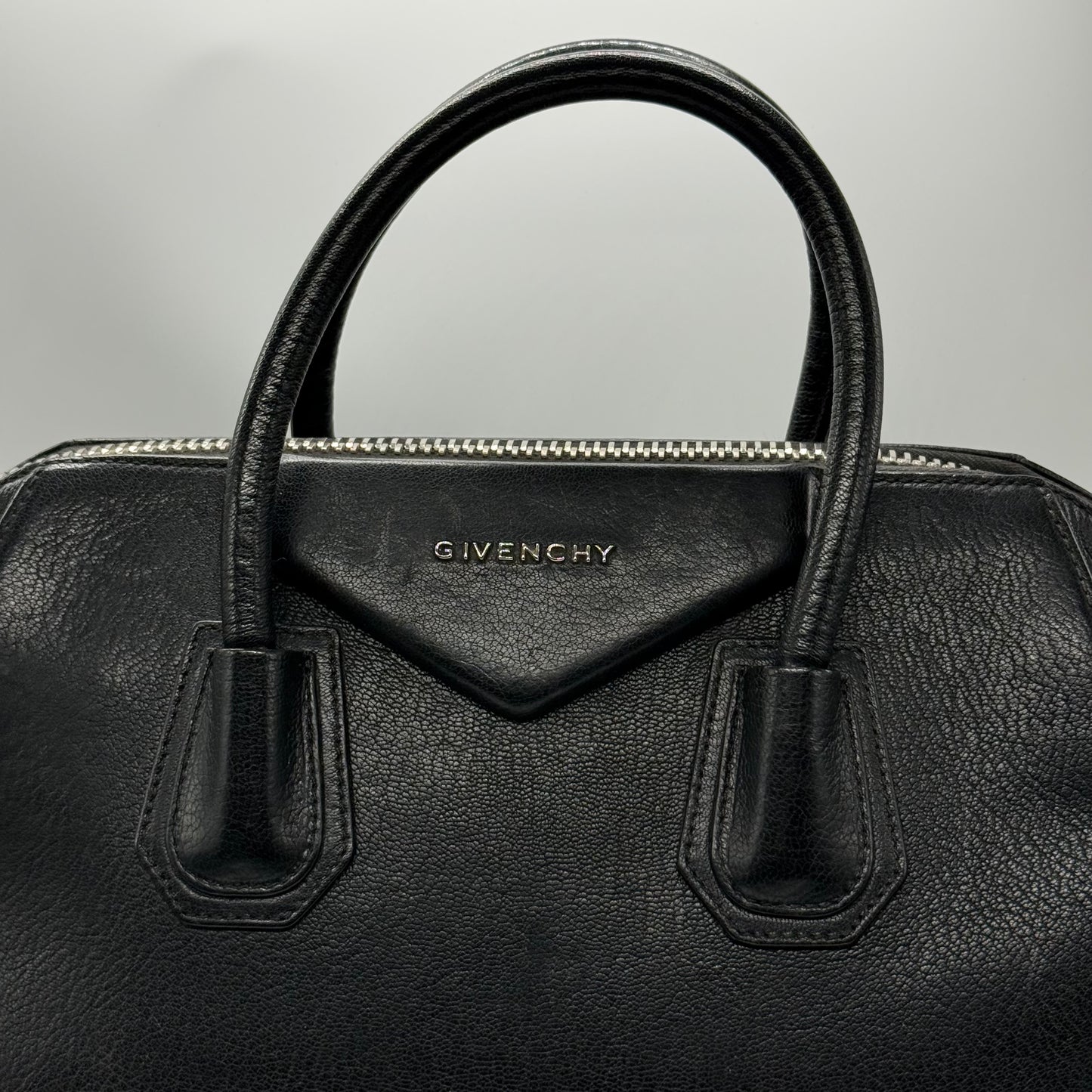 Givenchy Antigona  GM