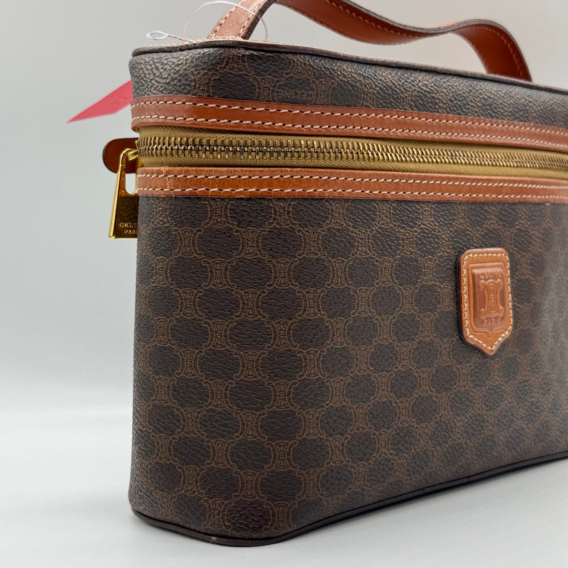 Céline Vanity