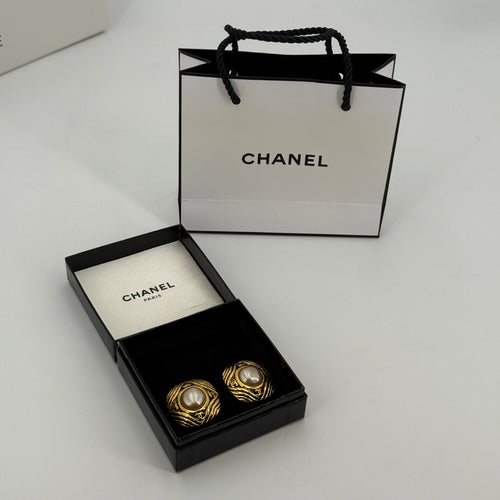 Chanel Clips d'oreilles perles