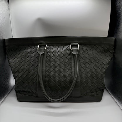 Bottega Veneta Shopping