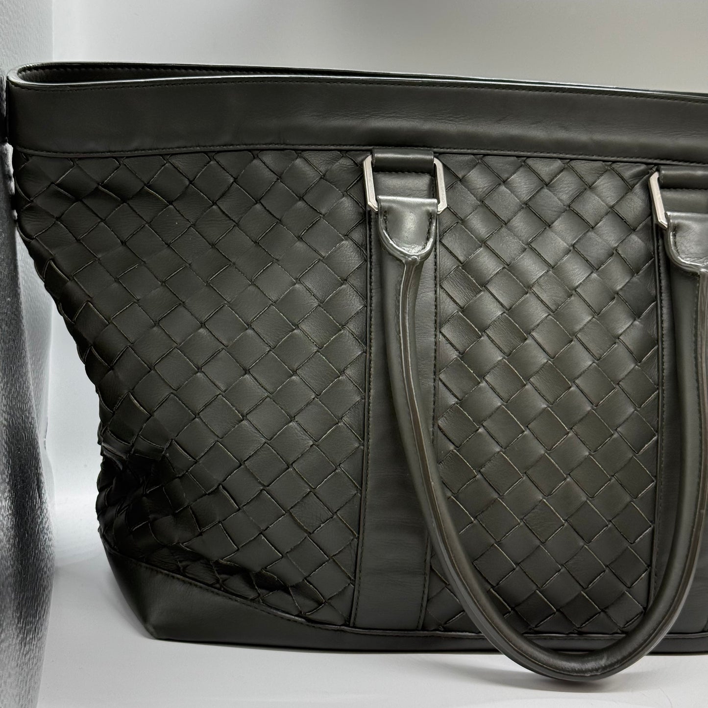 Bottega Veneta Shopping