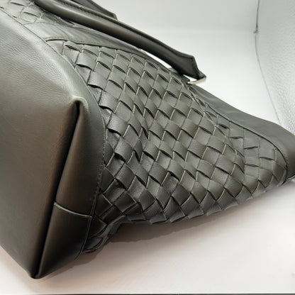 Bottega Veneta Shopping