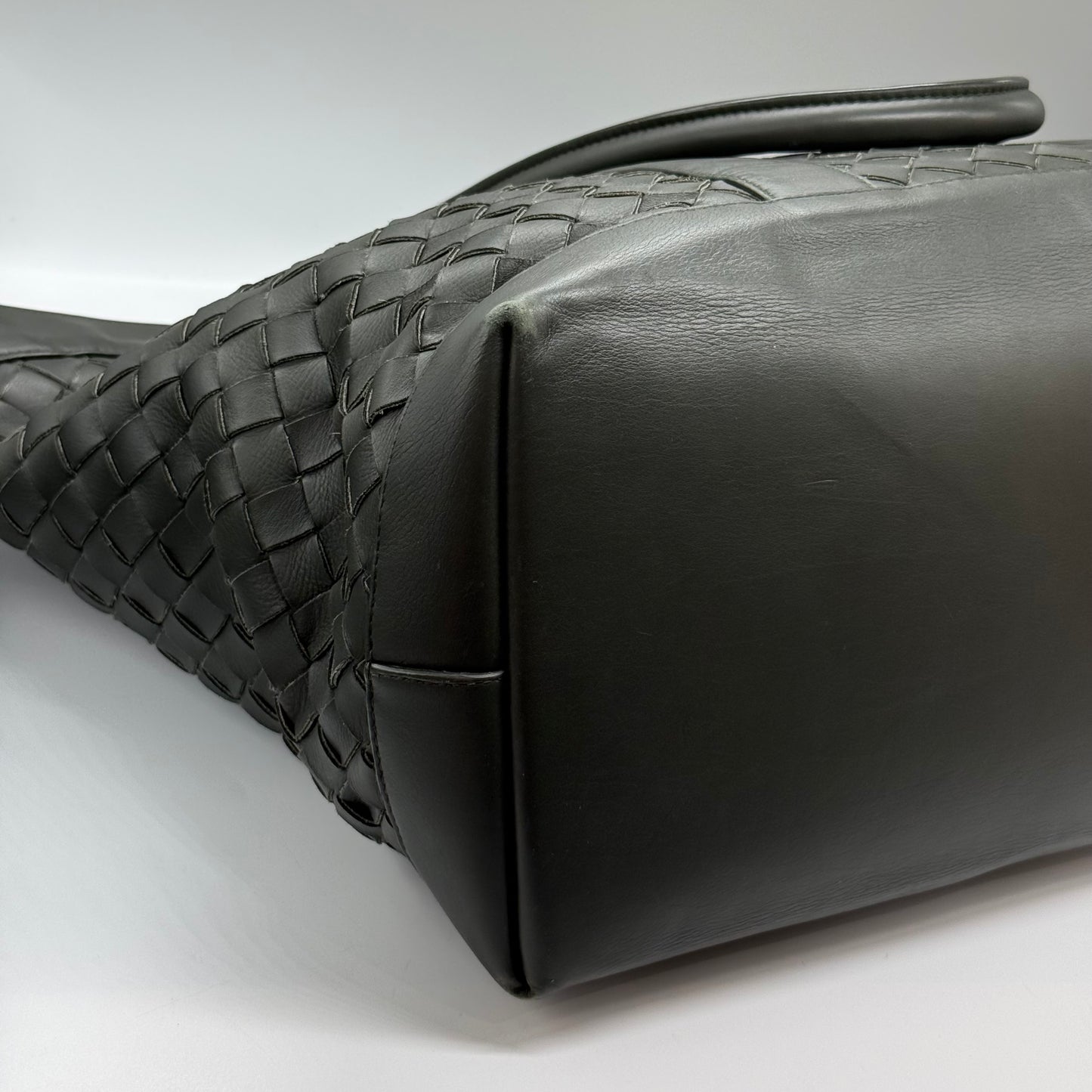 Bottega Veneta Shopping