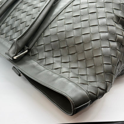 Bottega Veneta Shopping