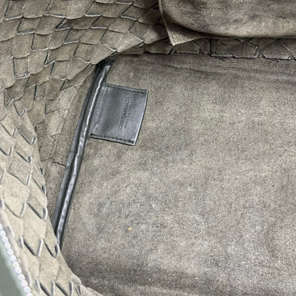 Bottega Veneta Shopping