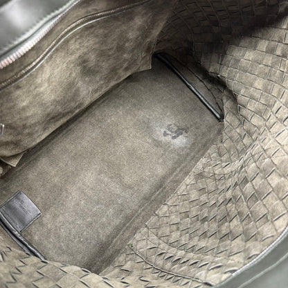 Bottega Veneta Shopping