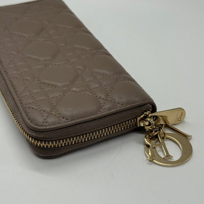 Dior Portefeuille