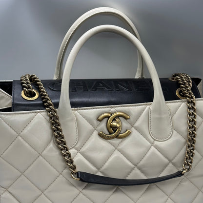 Chanel Shopping Portobello