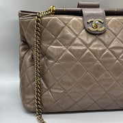 Chanel Shopping