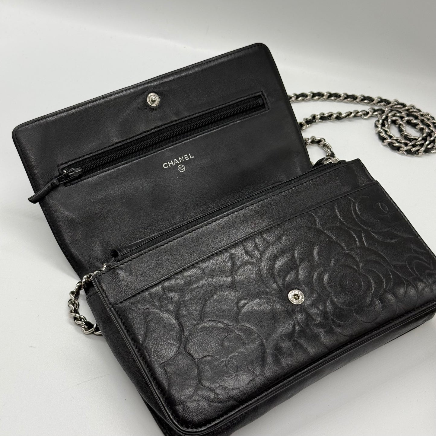 Chanel Woc - Camelia