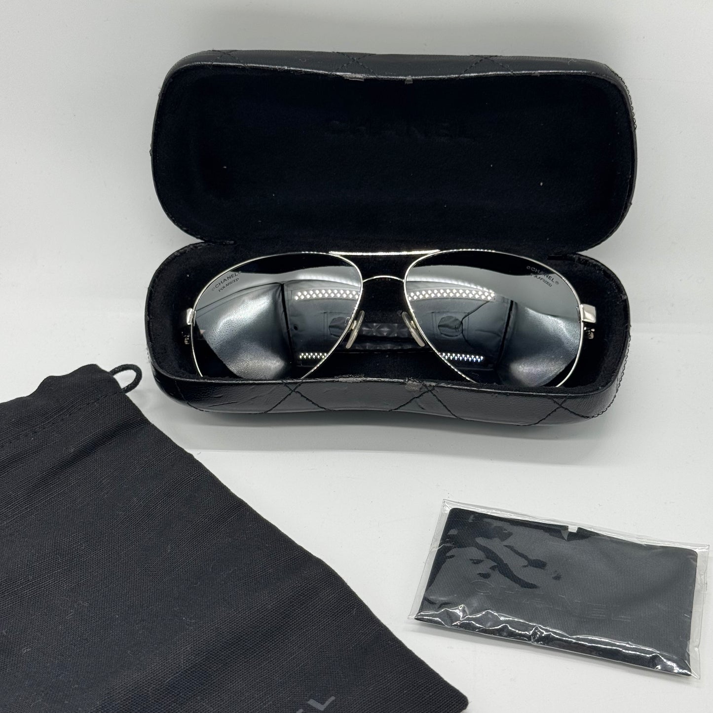 Chanel Lunettes de soleil