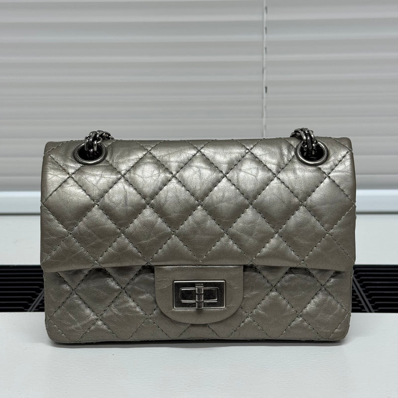 Chanel 2.55