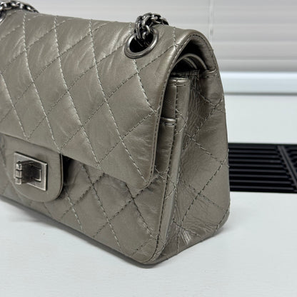 Chanel 2.55