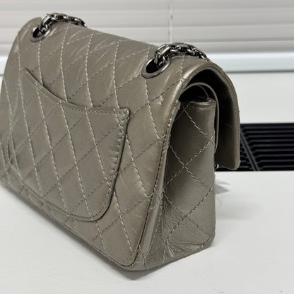Chanel 2.55