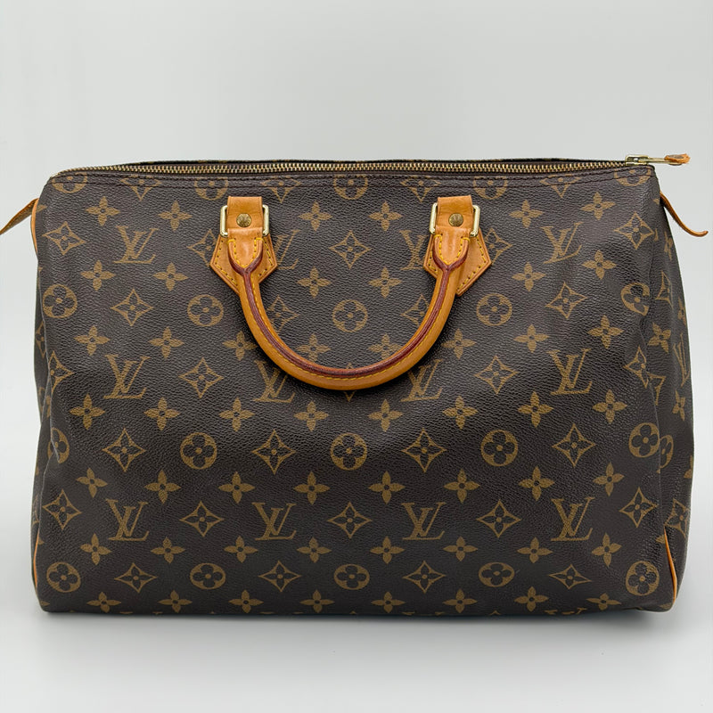 Louis Vuitton Speedy 35