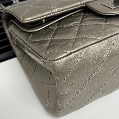 Chanel 2.55