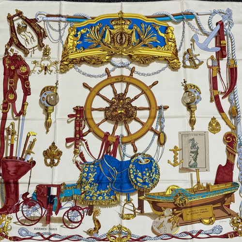 Hermès Carré « MUSÉE »