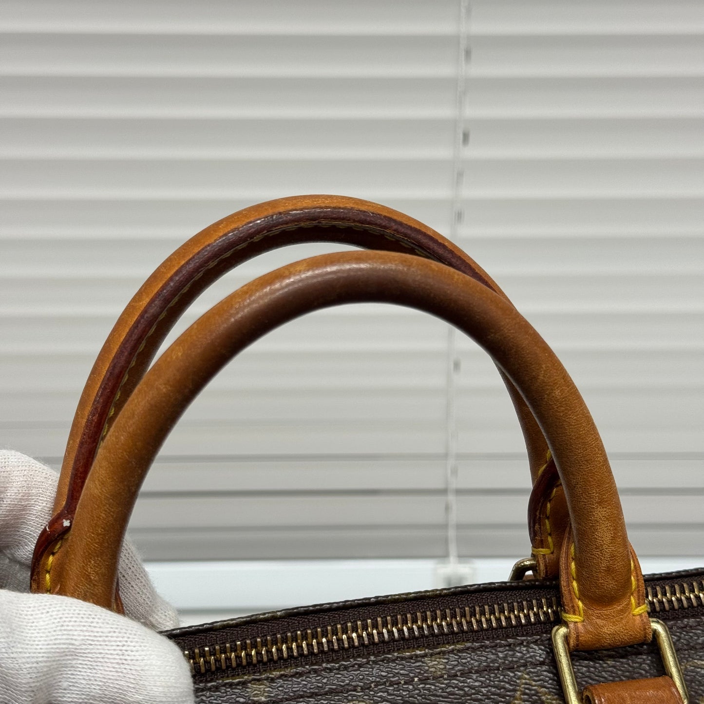 Louis Vuitton Speedy SP0949