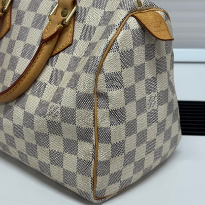 Louis Vuitton Speedy