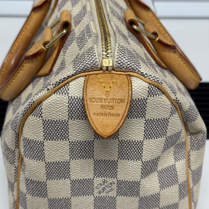 Louis Vuitton Speedy