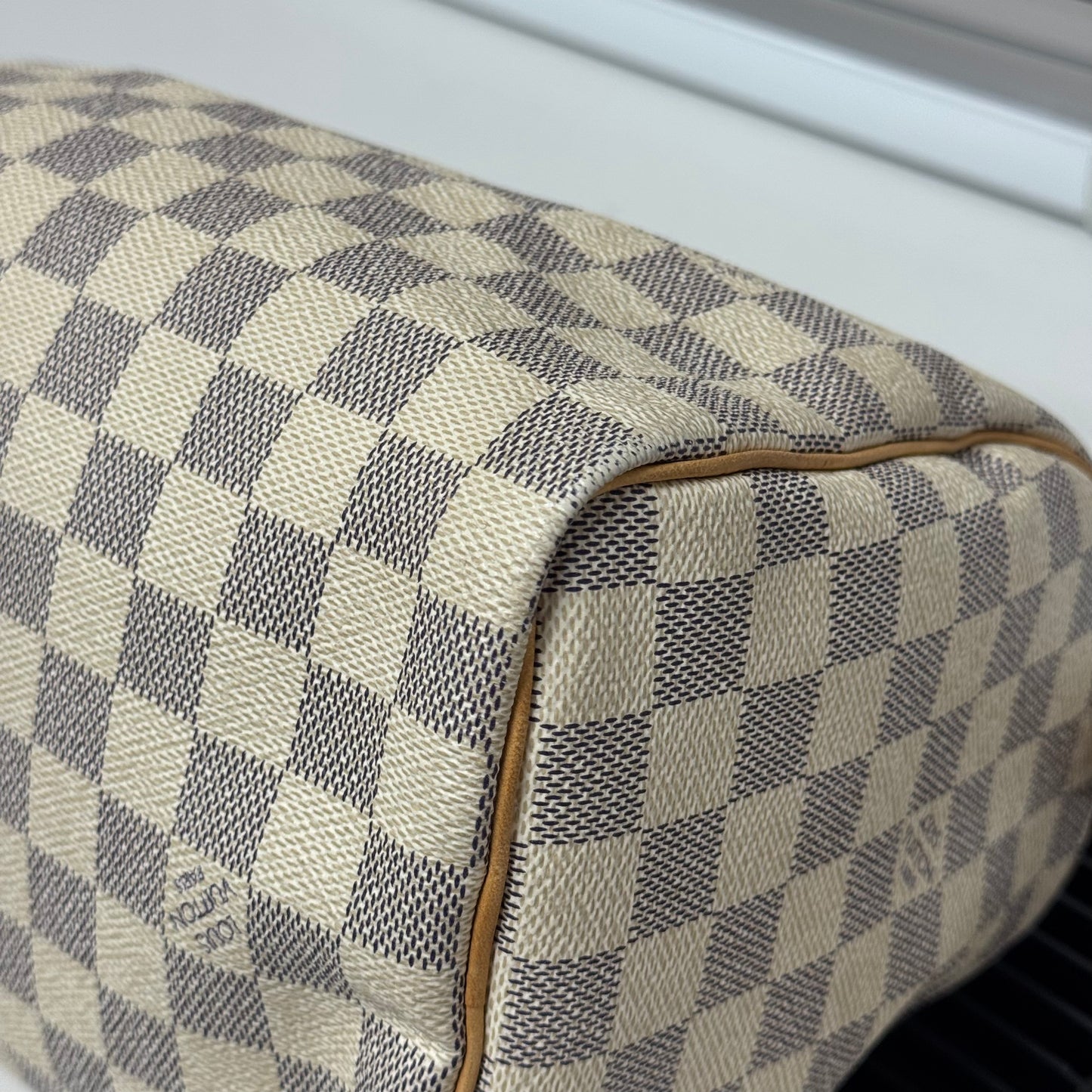 Louis Vuitton Speedy