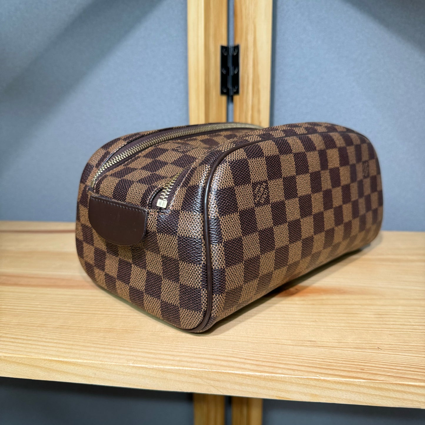 Trousse de toilette Louis Vuitton