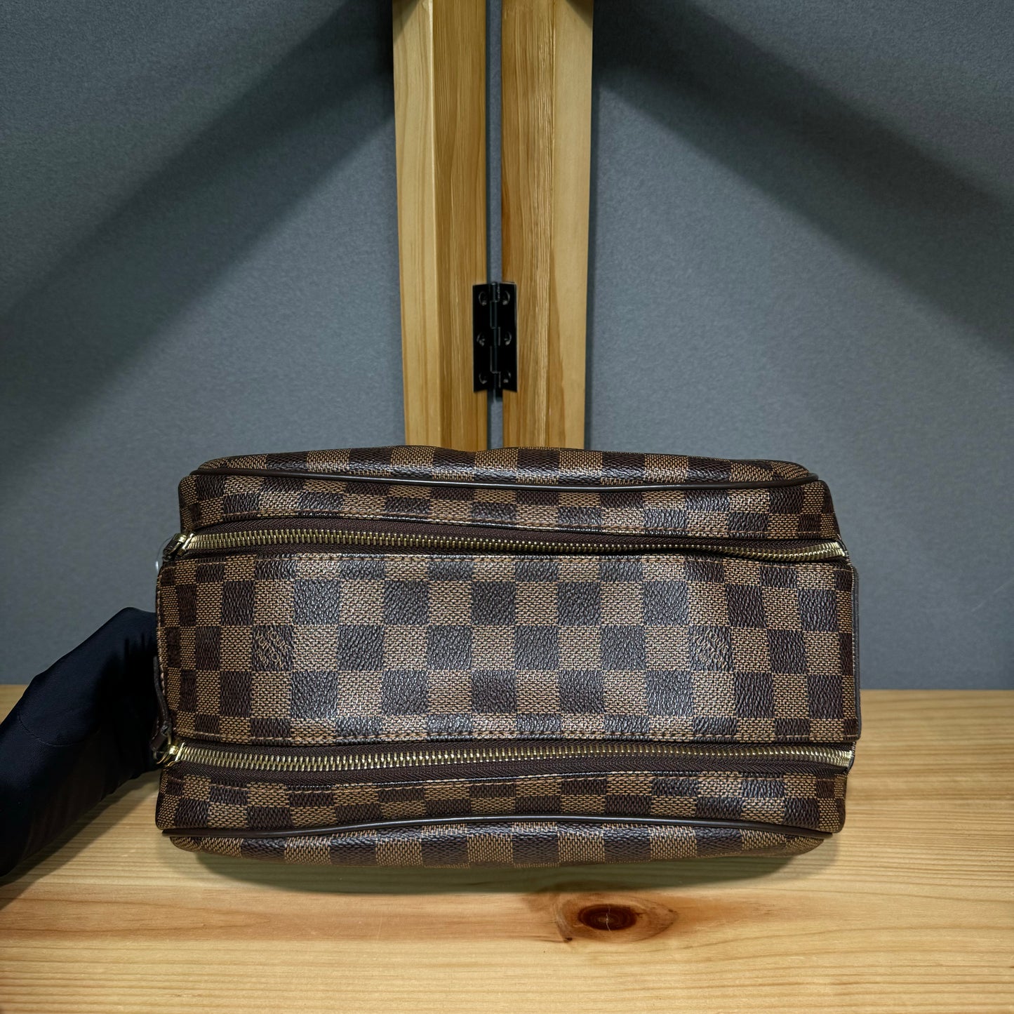 Trousse de toilette Louis Vuitton