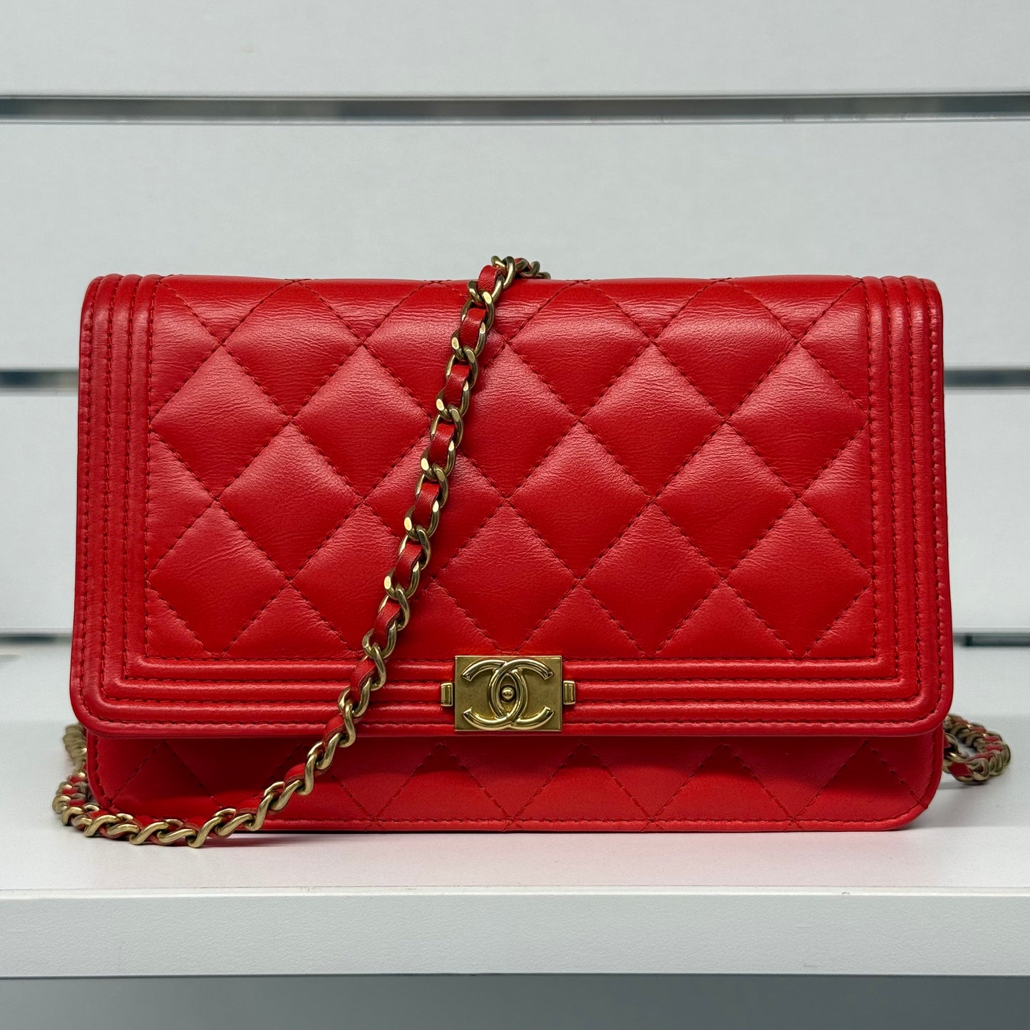 Chanel Wallet on chain Boy