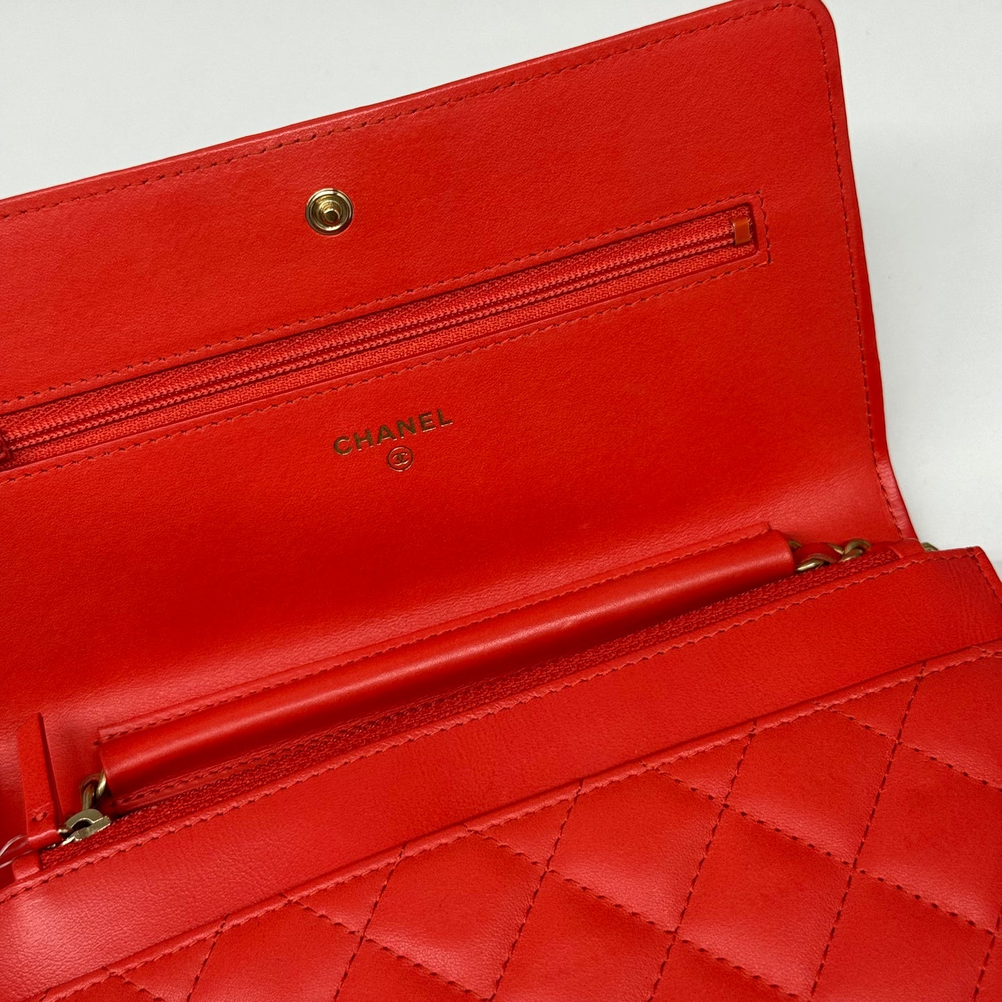 Chanel Wallet on chain Boy