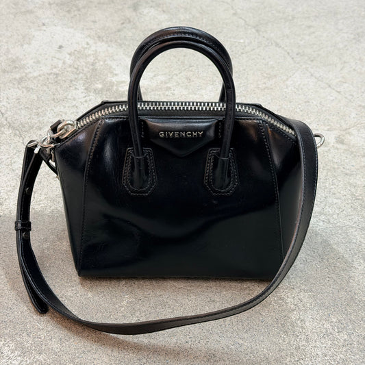 Givenchy Antigona PM