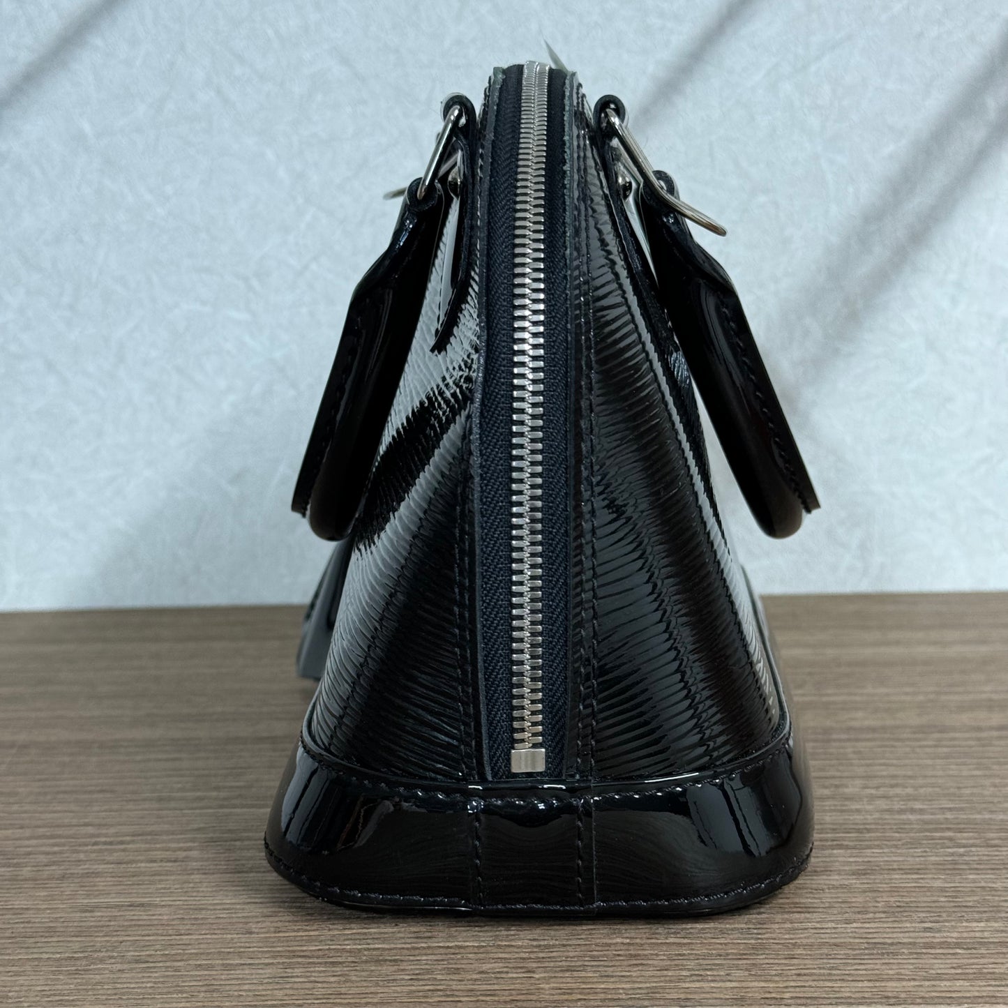 Sac BB Alma Épi Louis Vuitton