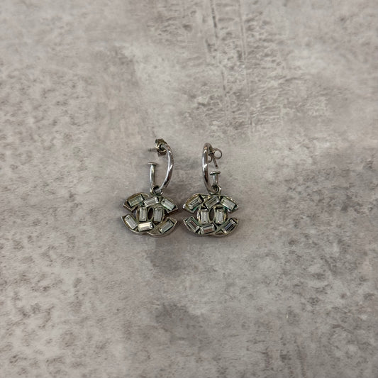 Chanel pendants d’oreilles