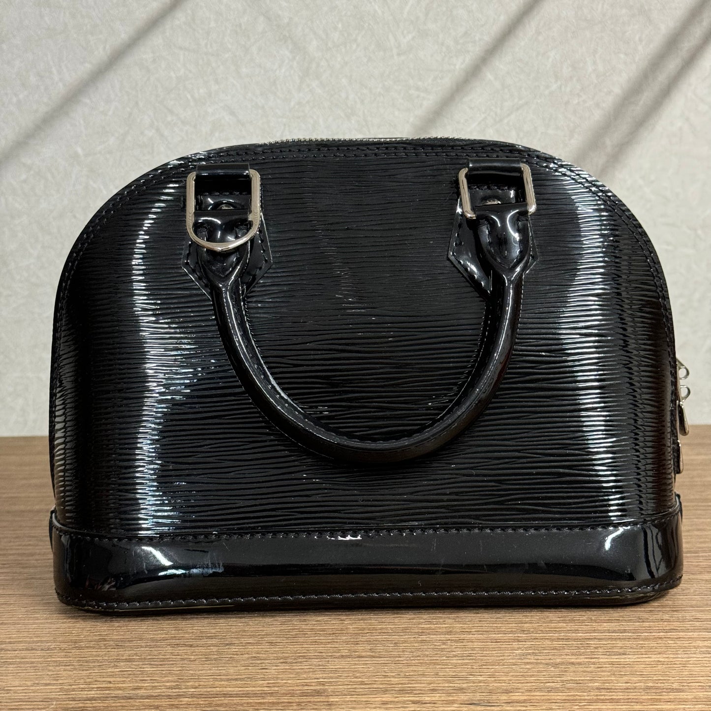 Sac BB Alma Épi Louis Vuitton