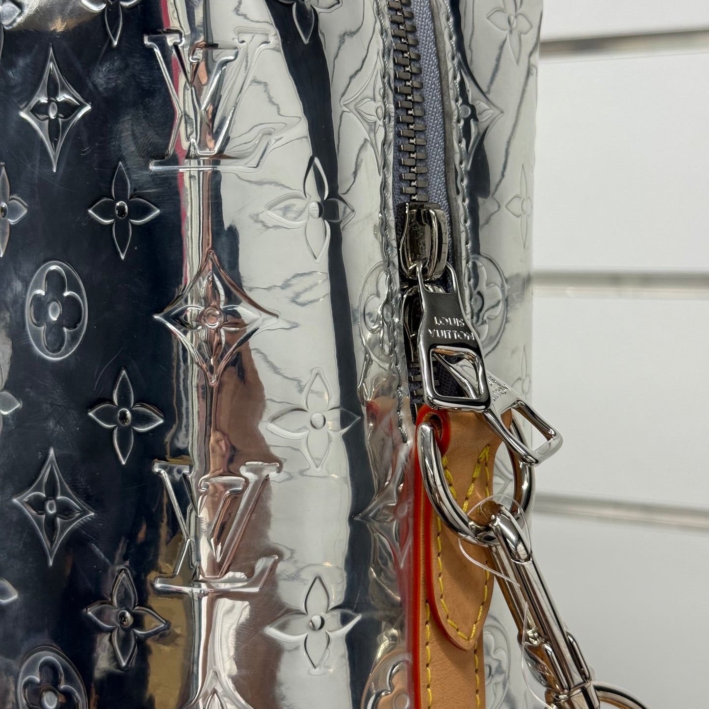 Louis Vuitton Néo Porte Documents