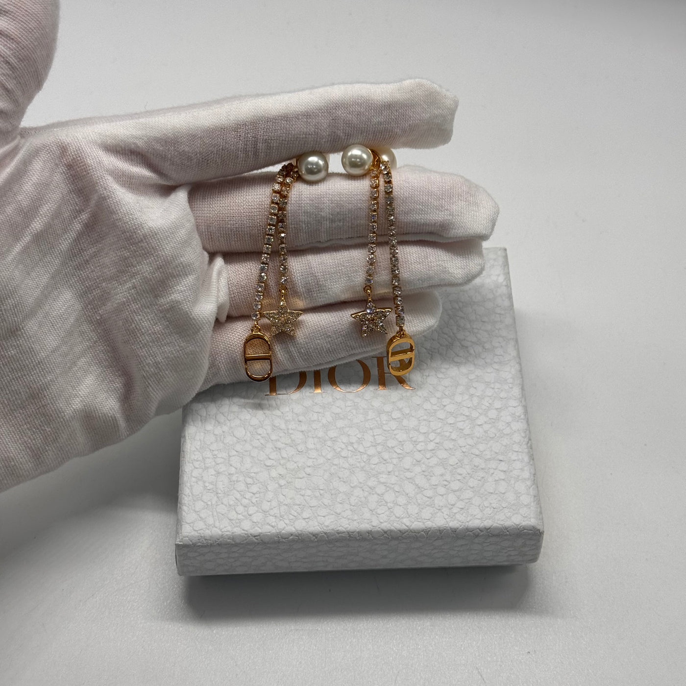 Christian Dior Pendants d'oreilles