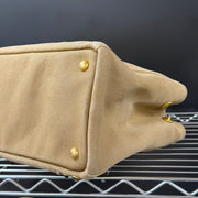 Prada Canapa
